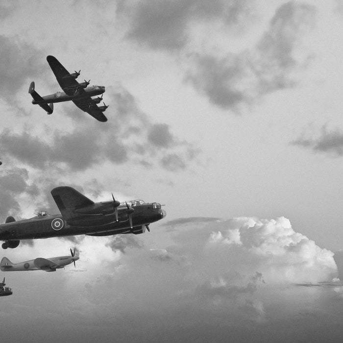 WW2 planes flying